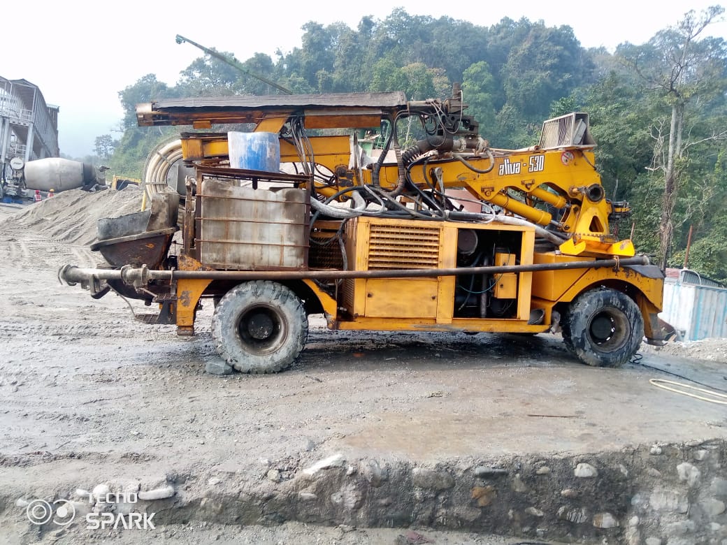 Shotcrete Machines (Concrete Sparing Machine)